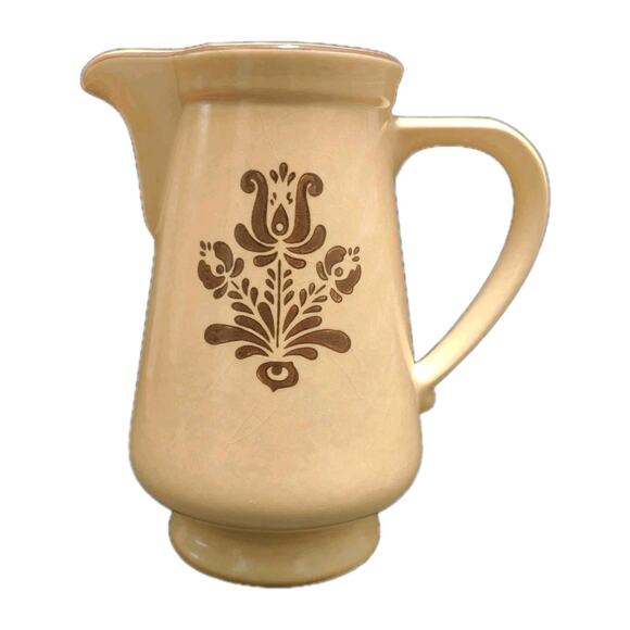 Pfaltzgraff Stoneware Village Pattern 2 Quart 64 Oz Pitcher 416 Retired Country - Picture 2 of 11